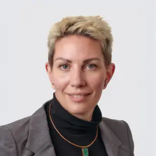 Julia Gartley Carre